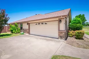 213 Sarahs Ln, Liberty Hill, TX 78642 - Photo 36