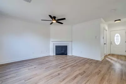 1106 Hughmont Drive, Pflugerville, TX 78660 - Photo 4