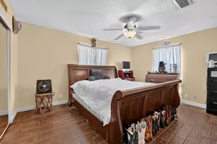 1628 Royal Hill Dr, Austin, TX 78741 - Photo 16
