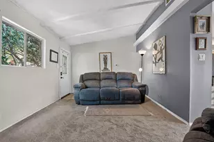 1628 Royal Hill Dr, Austin, TX 78741 - Photo 6