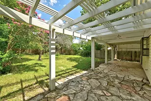 12113 Black Angus Dr, Austin, TX 78727 - Photo 38
