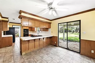 12113 Black Angus Dr, Austin, TX 78727 - Photo 4