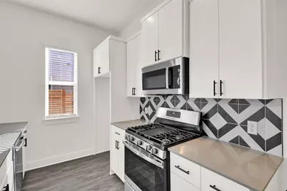 1106 Begonia Terrace #2, Austin, TX 78741 - Photo 12