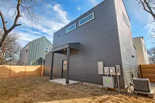 1106 Begonia Terrace, Austin, TX 78741 - Photo 32