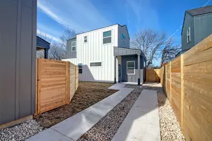 1106 Begonia Terrace, Austin, TX 78741 - Photo 2