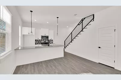 1106 Begonia Terrace #2, Austin, TX 78741 - Photo 10