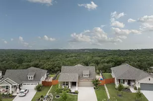 293 Barnhill Loop, Dripping Springs, TX 78620 - Photo 4