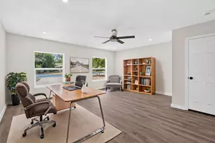 12505 Parkland Dr, Austin, TX 78729 - Photo 14