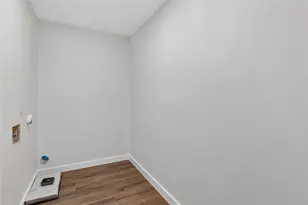 12505 Parkland Dr, Austin, TX 78729 - Photo 16