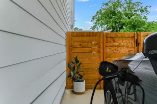 5603 Samuel Huston Ave, Austin, TX 78721 - Photo 24