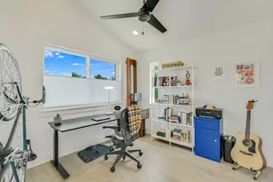 5603 Samuel Huston Ave, Austin, TX 78721 - Photo 16