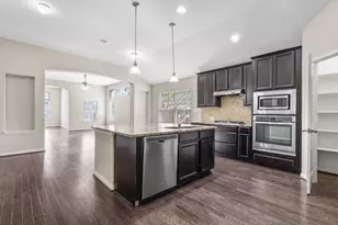 2923 Bluffstone Dr, Round Rock, TX 78665 - Photo 18