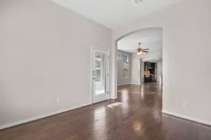 2923 Bluffstone Dr, Round Rock, TX 78665 - Photo 26
