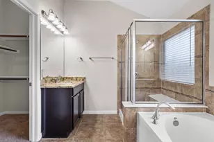 2923 Bluffstone Dr, Round Rock, TX 78665 - Photo 10