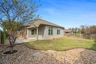 2923 Bluffstone Dr, Round Rock, TX 78665 - Photo 30