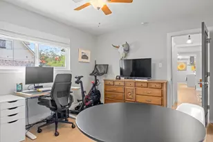 5901 Thames Dr, Austin, TX 78723 - Photo 16