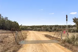 720 Circle G Ranch Rd, Dripping Springs, TX 78620 - Photo 36