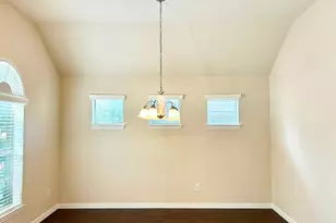 1104 Valerie Cove, Round Rock, TX 78665 - Photo 4
