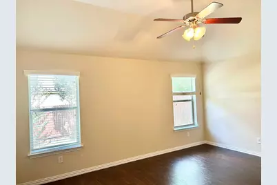 1104 Valerie Cove, Round Rock, TX 78665 - Photo 20