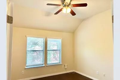 1104 Valerie Cove, Round Rock, TX 78665 - Photo 16