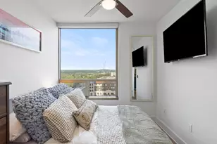 300 Bowie St, Austin, TX 78703 - Photo 10