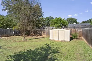 2614 Aylesbury Ln, Austin, TX 78745 - Photo 22
