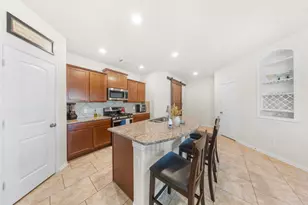 209 Shale Cir, Buda, TX 78610 - Photo 10