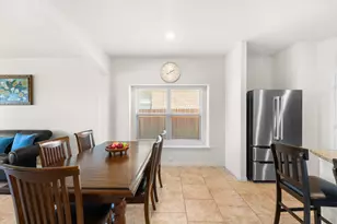 209 Shale Cir, Buda, TX 78610 - Photo 14