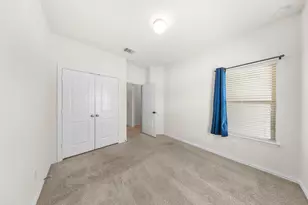 209 Shale Cir, Buda, TX 78610 - Photo 4