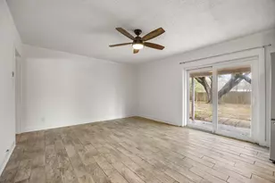 795 Vogel Dr, Lockhart, TX 78644 - Photo 14