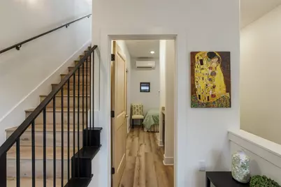 605 E 55th Street #6, Austin, TX 78751 - Photo 4