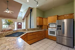 221 Chaparral Rd, Georgetown, TX 78628 - Photo 6