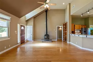 221 Chaparral Rd, Georgetown, TX 78628 - Photo 4