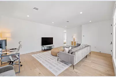 3205 Dolphin Drive, Austin, TX 78704 - Photo 24