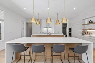 3205 Dolphin Dr, Austin, TX 78704 - Photo 8