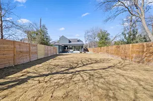 3205 Dolphin Dr, Austin, TX 78704 - Photo 40