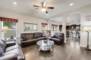 808 Walnut Canyon Blvd, Pflugerville, TX 78660 - Photo 12