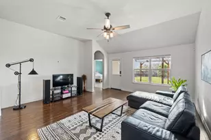 482 Travertine Trail, Buda, TX 78610 - Photo 8