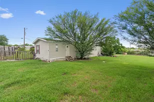 218 Boxcar Path, Kyle, TX 78640 - Photo 14