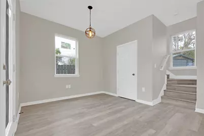 4913 Single Shot #B Circle, Austin, TX 78723 - Photo 8