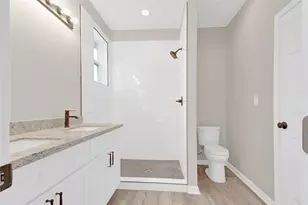 4913 Single Shot Cir, Austin, TX 78723 - Photo 12