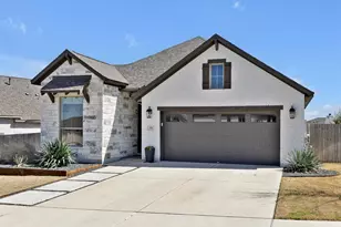378 Carpenter Hill Dr, Buda, TX 78610 - Photo 2