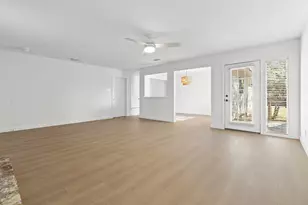 11131 Henge Dr, Austin, TX 78759 - Photo 6