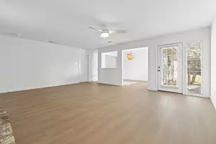 11131 Henge Dr, Austin, TX 78759 - Photo 6