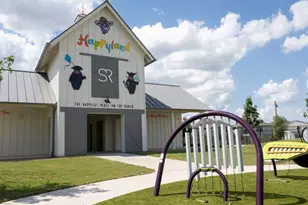 132 Datewood Dr, Liberty Hill, TX 78642 - Photo 14