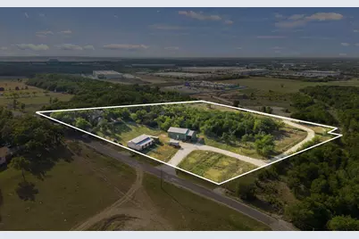 330 County Road 166, Georgetown, TX 78626 - Photo 2