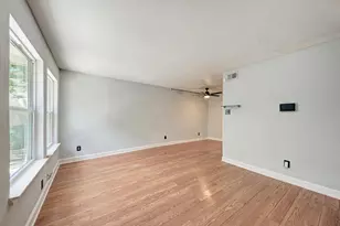 2124 Burton Dr, Austin, TX 78741 - Photo 6