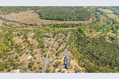 12130 Fitzhugh Place, Dripping Springs, TX 78620 - Photo 14