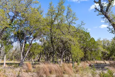 12130 Fitzhugh Place, Dripping Springs, TX 78620 - Photo 18