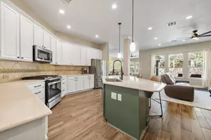 290 Grafton Ln, Austin, TX 78737 - Photo 10